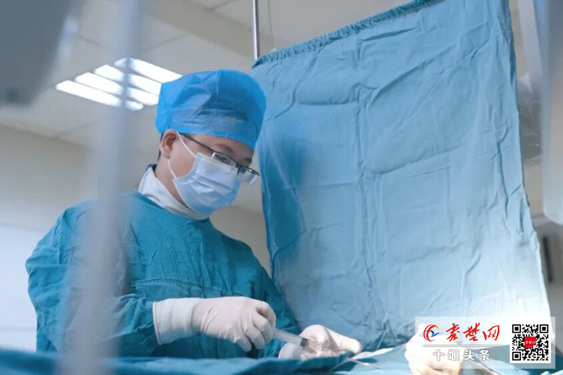 七旬老人血管被癌栓完全堵死，十堰人医介入科为其打通生命通道