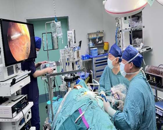 甲状腺结节不要慌！这项技术除癌无痕