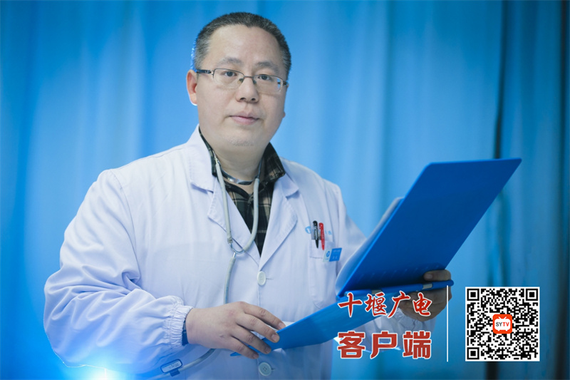 看名医 到人医｜施斌：在针药汤膏里“治愈”人生